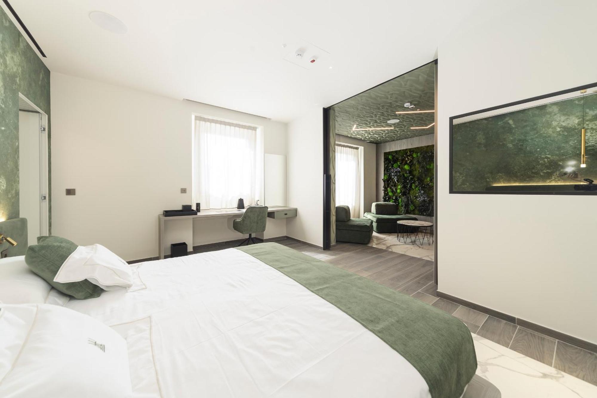 Tritone Luxury Piazza Del Popolo Frühstückspension Rom